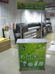 时尚与实用并存 罗湖优质铝合金促销台，打造现代商业新形象